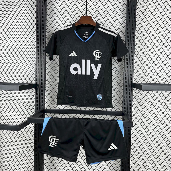 Kit Infantil Charlotte Away 25/26  Unissex Adidas - Preto