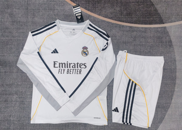 Kit Infantil Real Madrid Home Manga Longa 25/26 Camisa + Shorts Adidas Unissex - Branca