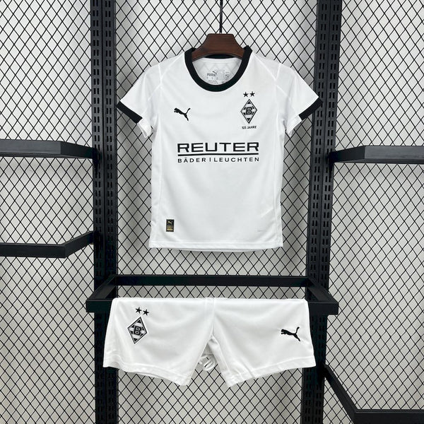 Kit Infantil Borussia Mönchengladbach Home 25/26 Puma Unissex - Branca