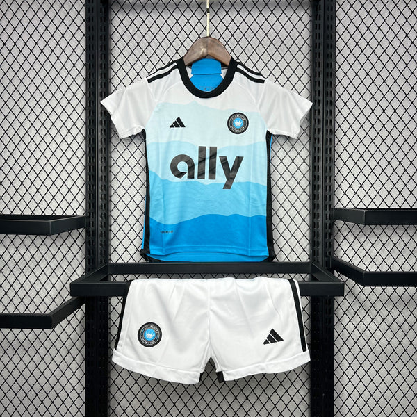 Kit Infantil Charlotte Home 24/25  Unissex Adidas - Azul e Branco