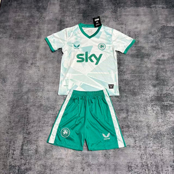 Kit Infantil  Irlanda Away 25/26 Castore Unissex - Verde Claro