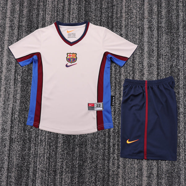Kit Infantil Barcelona Retrô Away 98/99 Camisa + Shorts Nike  Unissex - Bege