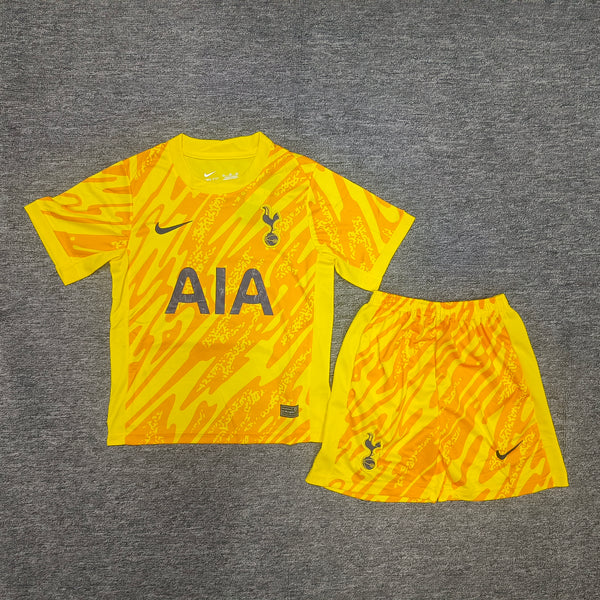 Kit Infantil Tottenham Goleiro 24/25 Camisa + Shorts Nike Unissex - Amarelo