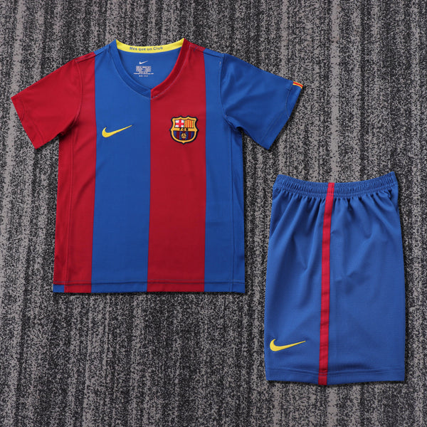 Kit Infantil Barcelona Retrô Home 2007 Camisa + Shorts Nike  Unissex - Grená