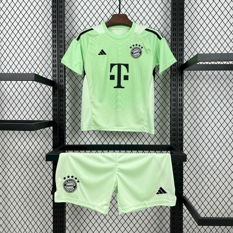 Kit Infantil Bayern De Munique Goleiro 25/26 Camisa + Shorts Adidas Unissex - Verde