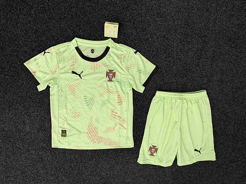 Kit Infantil Portugal Goleiro 25/26 Nike Unissex - Verde Claro