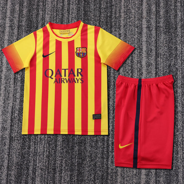 Kit Infantil Barcelona Retrô Away 2013 Camisa + Shorts Nike  Unissex - Amarelo e Vermelho