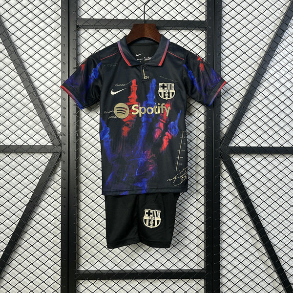 Kit Infantil Barcelona Edição Especial 25/26 Nike Unissex -  Preto e Grená