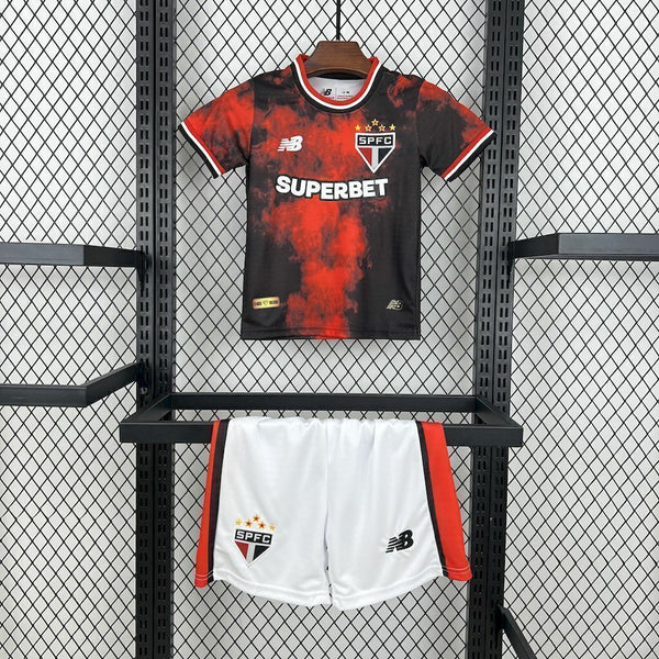 Kit Infantil São Paulo Third 24/25 Camisa + Shorts  New Balance Unissex - Vermelho