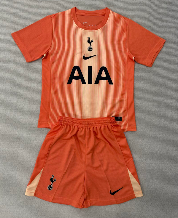 Kit Infantil Tottenham Goleiro 25/26 Camisa + Shorts Nike Unissex - Laranja